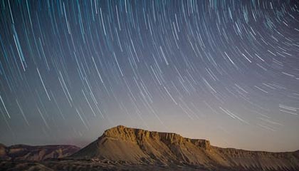 危险动作！魏震踩到胡荷韬脚面，吃到一张黄牌