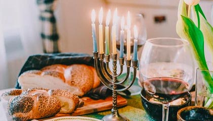 危险动作！魏震踩到胡荷韬脚面，吃到一张黄牌