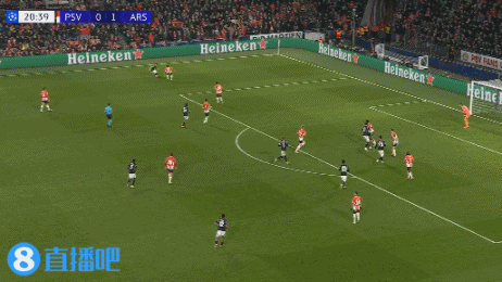 赖特谈恩瓦内里：他可以踢任何位置，但9号位不行